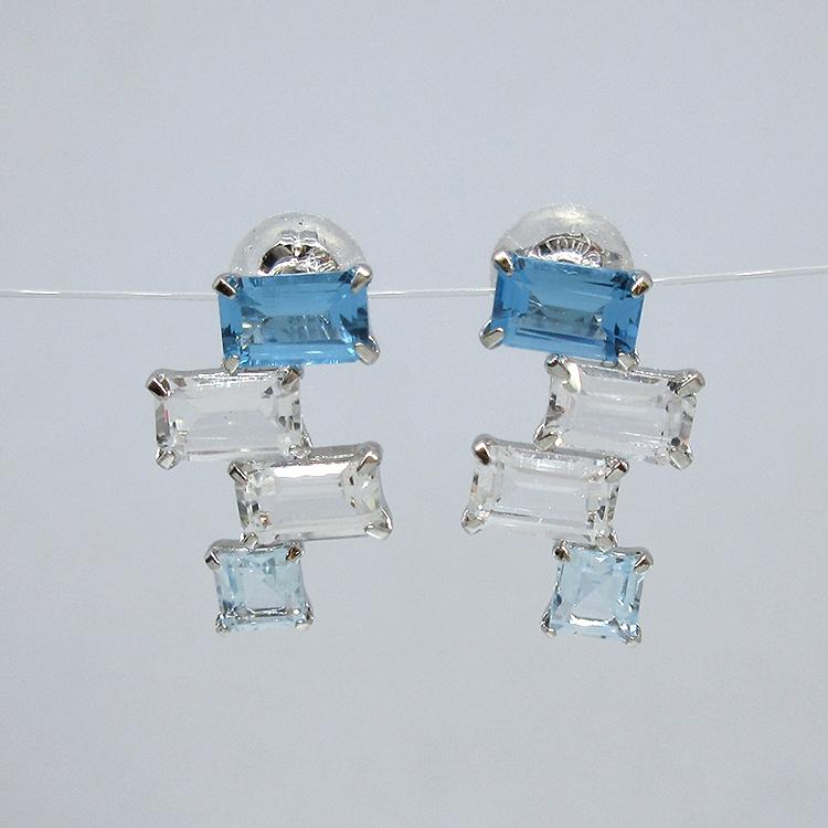トパーズ ピアス 10金 ホワイトゴールド スカイブルートパーズ 