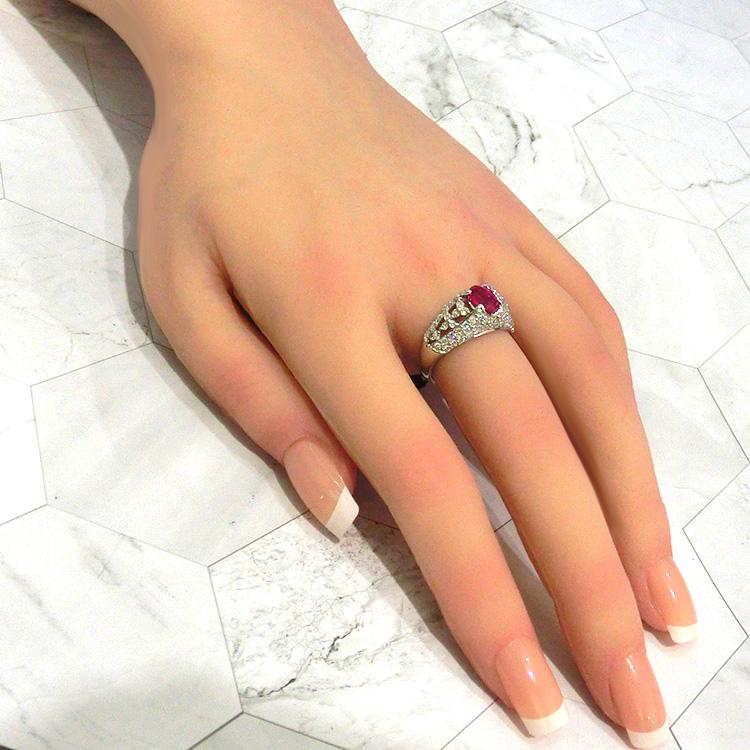 7月誕生石 ルビー リング プラチナ フラワー PT900 指輪 1.10ct 1.00ct