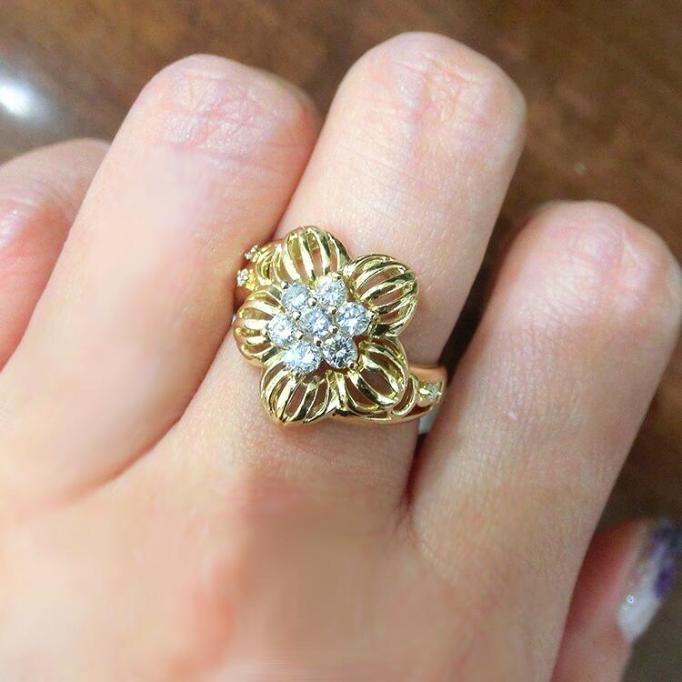 指輪 ダイヤモンド リング 18金 イエローゴールド 天然石 ダイヤモンド 4月誕生石 K18YG 豪華 花 フラワーの画像