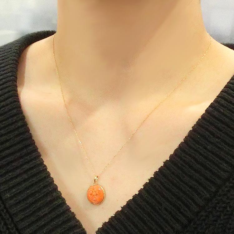 サンゴ調ネックレス ネックレス サンゴ 花 彫り ペンダント 珊瑚 18金(K18YG) 珊瑚(3月