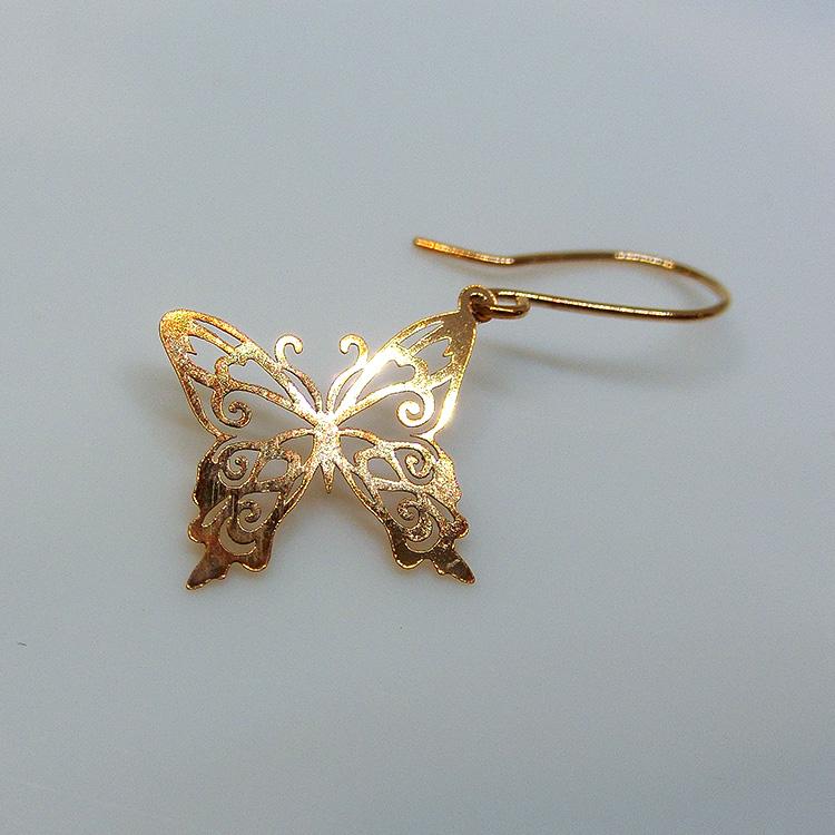 ピアス K18PG 18金 ピンクゴールド バタフライ ちょうちょ 蝶 フック 