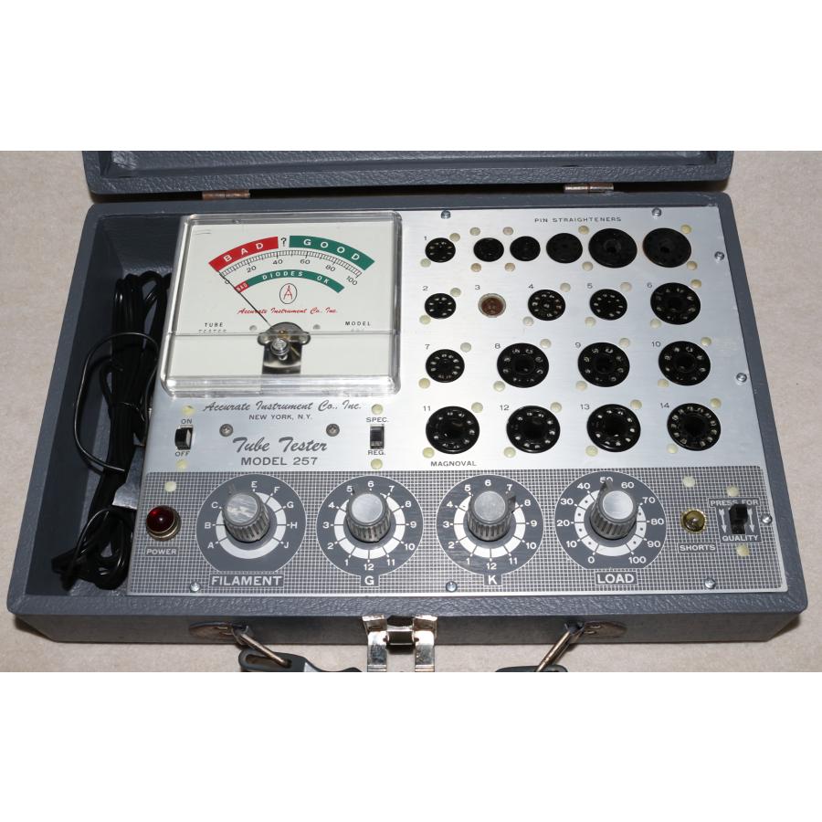 【真空管試験器】　Accurate257 真空管試験器 昇圧アダプター付き ビンテージ Accurate257 真空管試験機 昇圧アダプター付き