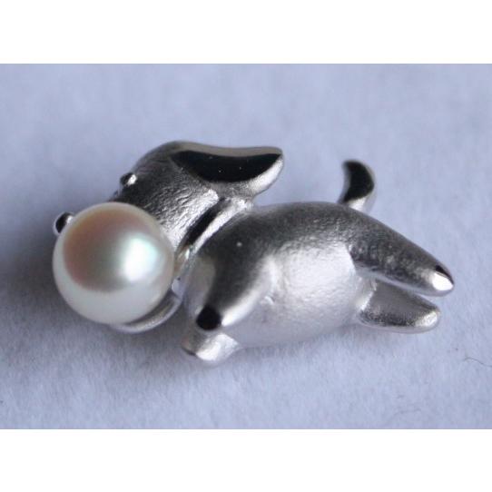 ①新品 天然 本真珠 ワンちゃん 淡水パール ペンダント ブローチ 犬 アニマル ①新品 天然 本真珠 ワンちゃん 淡水パール ペンダント ブローチ