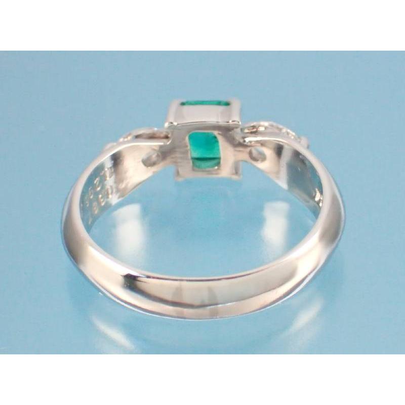 エメラルド0.387ct ダイヤ0.296ct プラチナ リング 指輪 10号 : 親切な