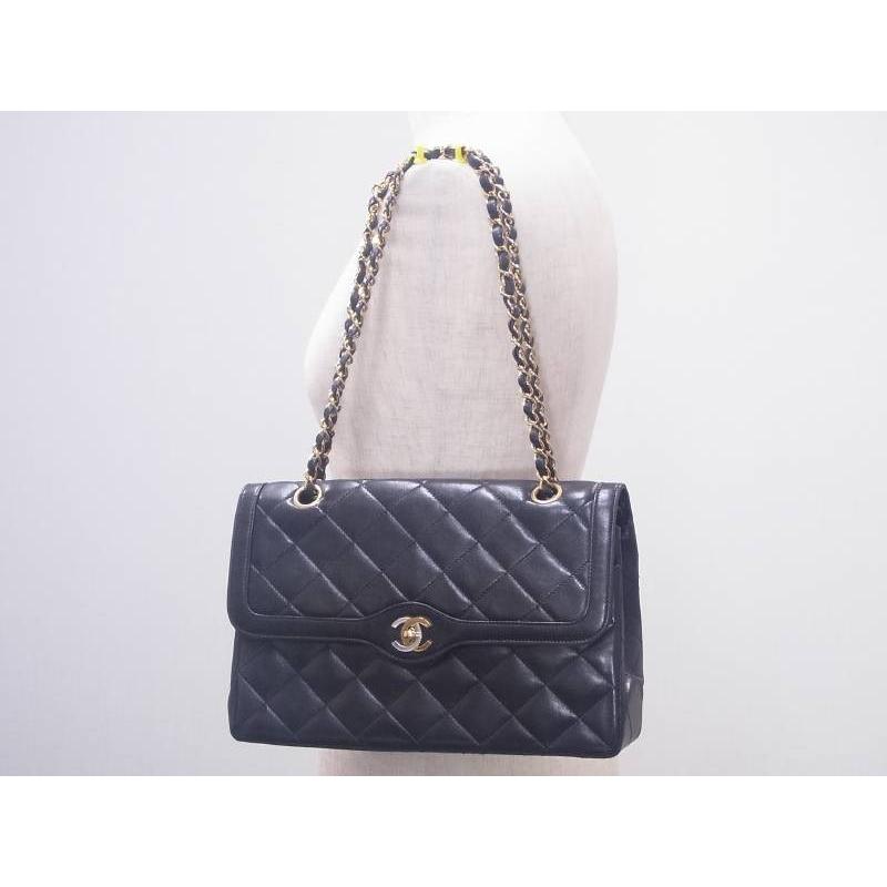 CHANEL（シャネル） マトラッセ シープスキン 2重フタ ショルダー パリ
