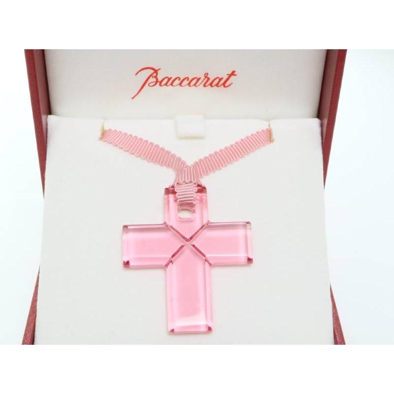 バカラ（Baccarat） ピンク クロス ペンダント ネックレス ひも 