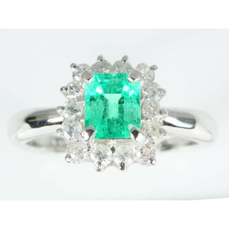 エメラルド0.5ct ダイヤ0.27ct リング 8号 スクエア デザイン プラチナ