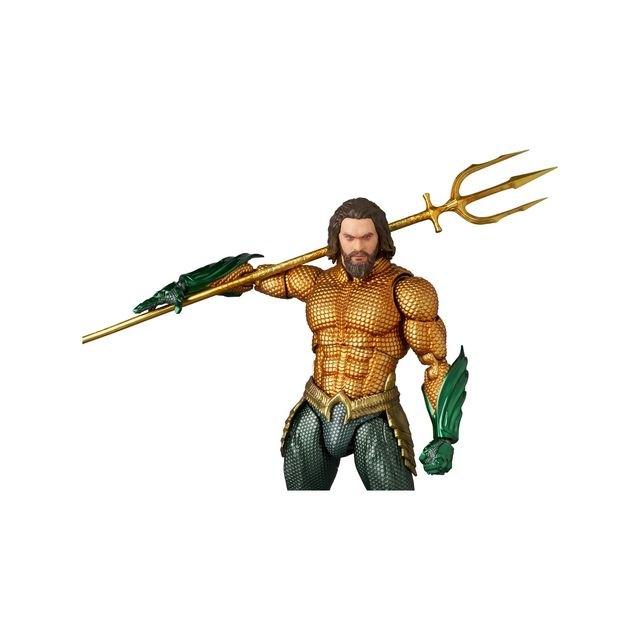 メディコムトイ MAFEX AQUAMAN （GOLD \u0026 GREEN SUIT）の画像