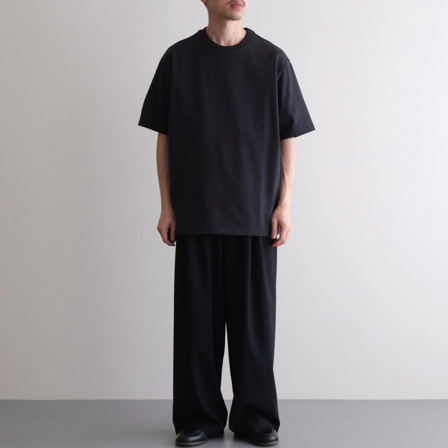 マーカウェア TRIPLE PLEATED WIDE TROUSERS #BLACK [A26A15PT03C] メンズ パンツ MARKAWAREの画像
