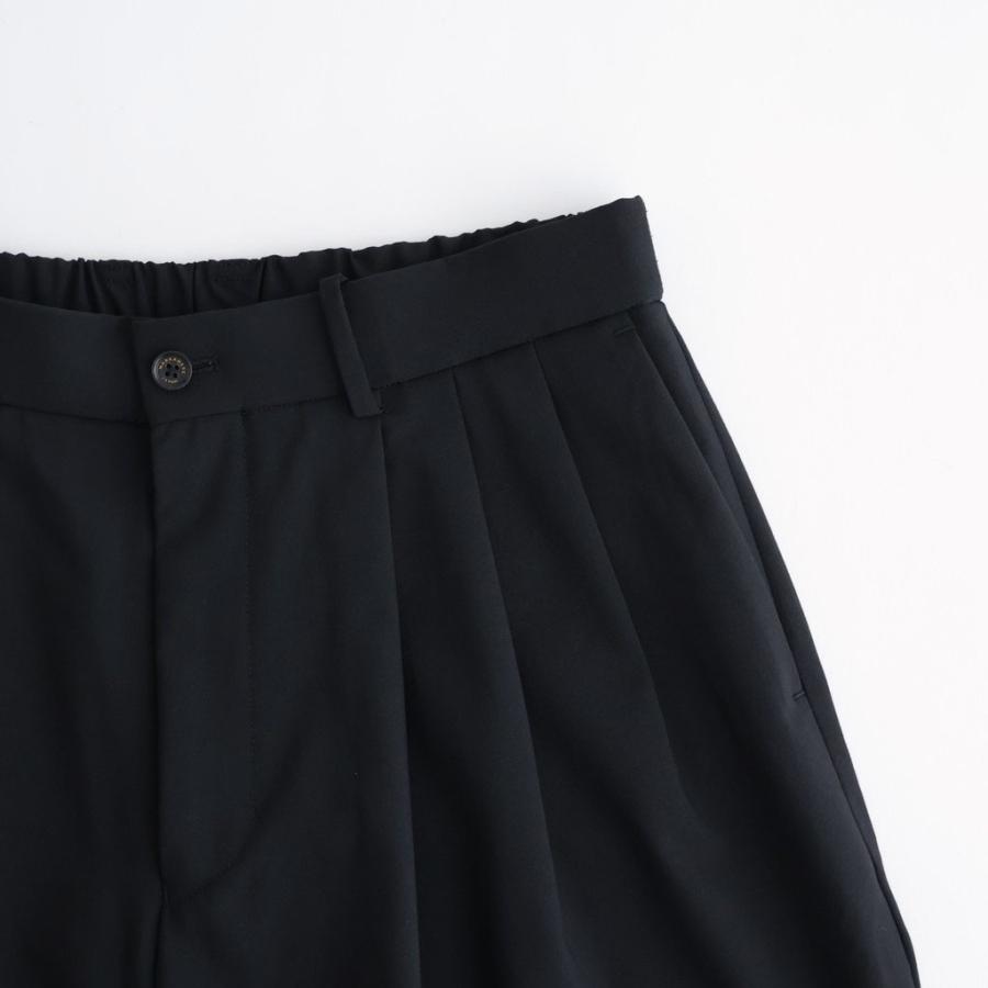 マーカウェア TRIPLE PLEATED WIDE TROUSERS #BLACK [A26A15PT03C] メンズ パンツ MARKAWAREの画像