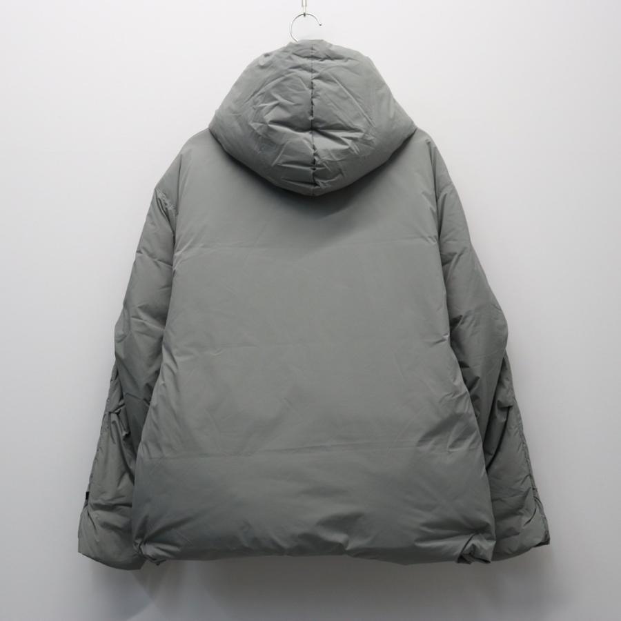 ダイワピア39 TECH 2WAY CADET DOWN PARKA #GRAY [BW-42025W] メンズ アウター DAIWA PIER39の画像