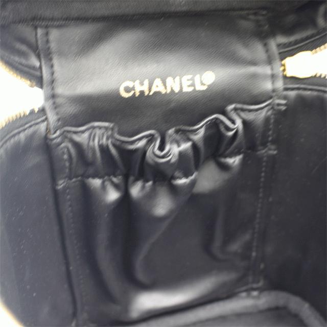 CHANEL CHANEL シャネル ラムスキン バニティバッグ ブラック CHANEL CHANEL シャネル ラムスキン バニティバッグ ブラック