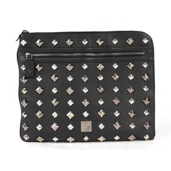 美品】エムシーエム MCM□スタッズ付きクラッチバッグ 黒□01035 