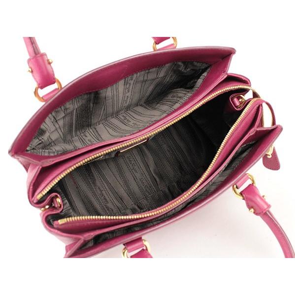 【美品】フェラガモ ガンチーニ ハンドバッグ 2way 附属品完備 美品 フェラガモ 2way ハンドバッグ ガンチーニ ショルダー ワインレッド