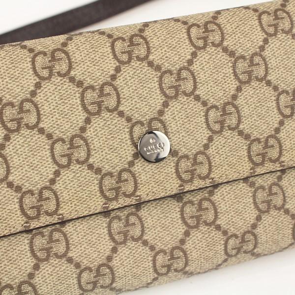 GUCCI（グッチ） 【美品】GUCCI 137376 GGスプリーム ウェストポーチ