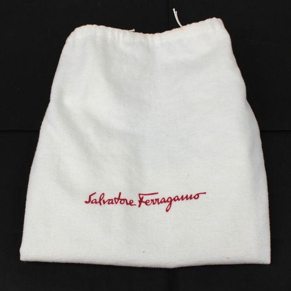 VARA（Salvatore Ferragamo） Ferragamo フェラガモ チェーン