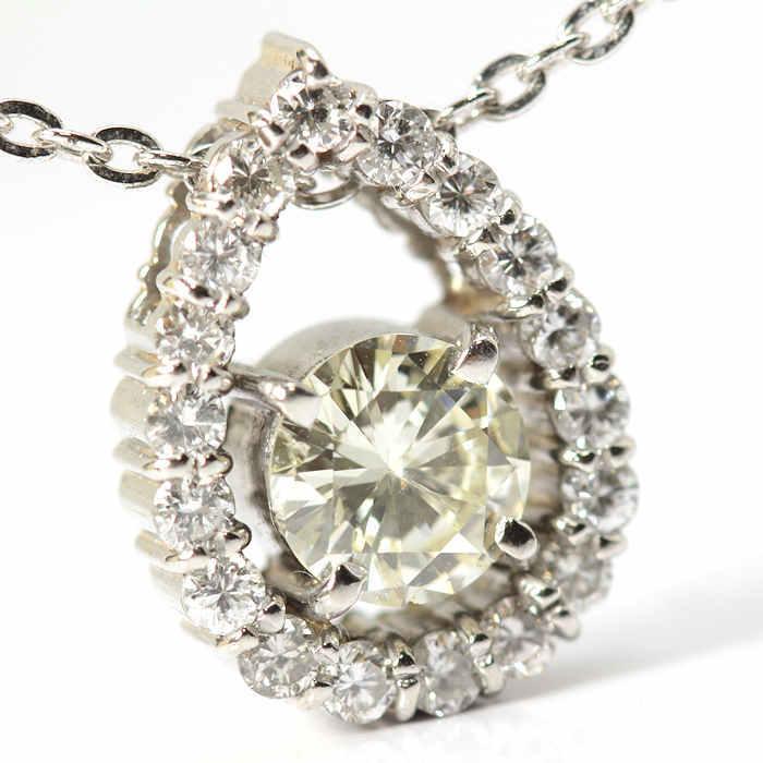 Pt900 ダイヤモンド ペンダントヘッド 0.65/0.45ct プラチナ 17901 