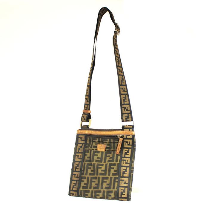 訳有 Fendi ズッカ柄 サコッシュ ブラウン ショルダーバッグ