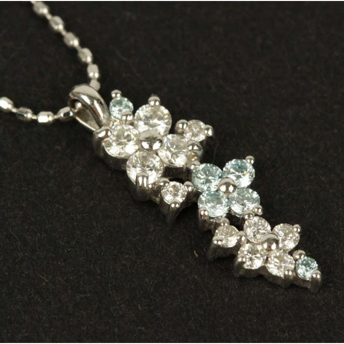 フラワー 3連 ダイヤモンド 0.31ct ネックレス K18WG 18金 ホワイト