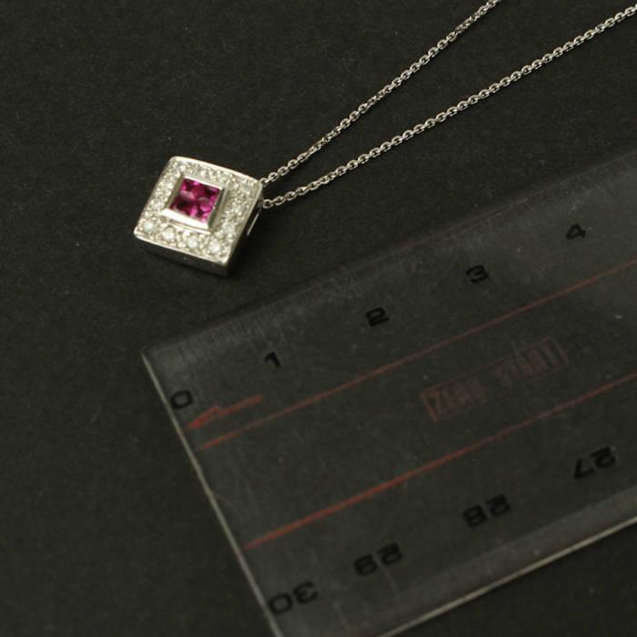 ルビー 0.20ct ダイヤモンド 0.12ct ネックレス K18WG ホワイト