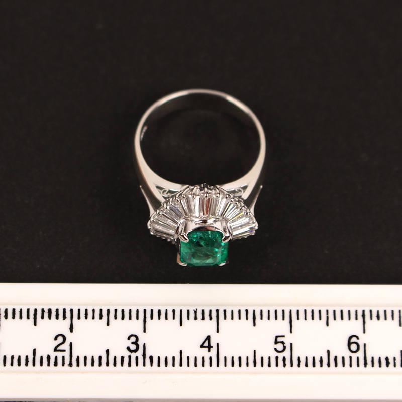 エメラルド リング 1.88/1.11ct ダイヤモンド Pt900 13号 プラチナ