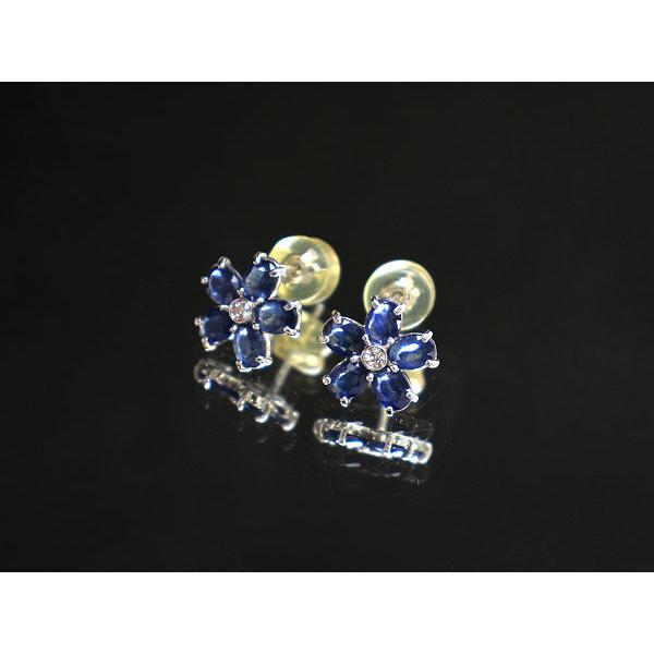 K18WG フラワーピアス サファイア 1.19ct/1.12ct ダイヤモンド 0.03ct 