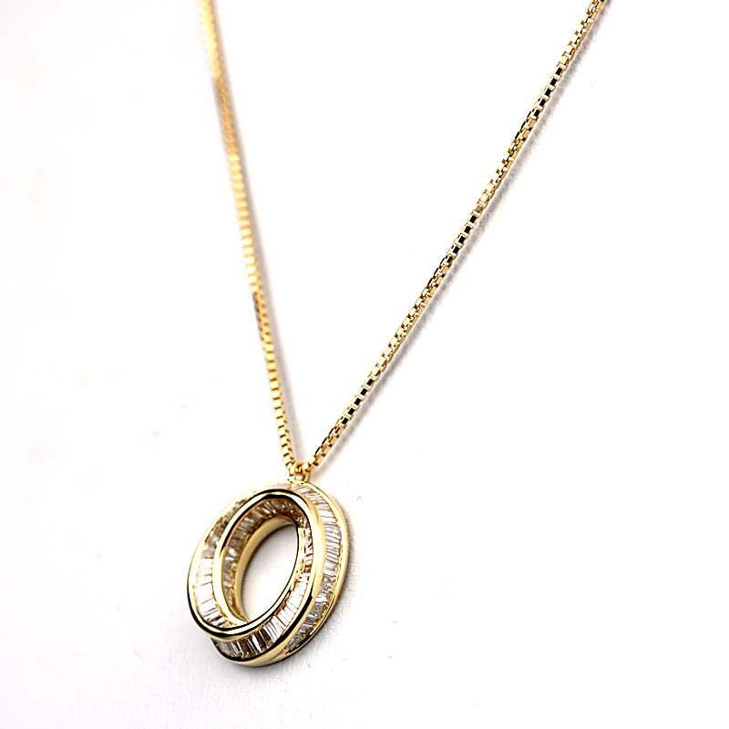残り1点.K18 スマイル風デザインネックレス 0.17ct