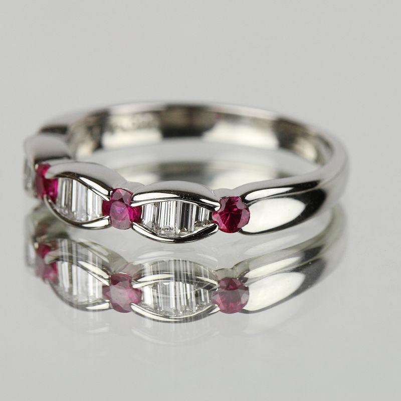 Pt900 ルビー&ダイヤモンドリング 17号 ルビー 0.41ct ダイヤモンド  