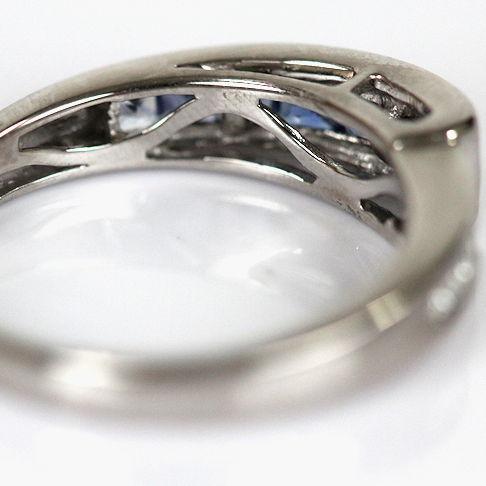 サファイア 0.70ct ダイヤモンド 0.15ct リング 18金ホワイトゴールド 