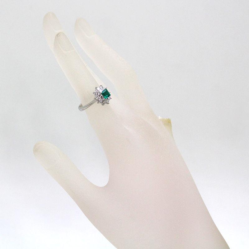 Pt900 エメラルドリング 9号 約5.6g 0.50ct ダイヤモンド 0.56ct  