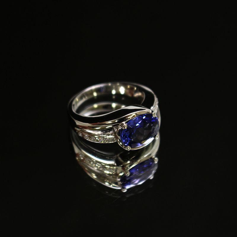 Pt900 タンザナイトリング 12.5号 2.23ct ダイヤモンド 0.17ct