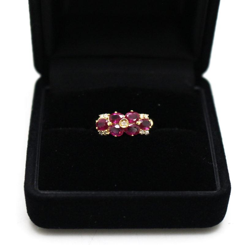 K18ゴールド フラワー型 ダイヤモンドリング １１号くらい フラワーモチーフ リング 11号 K18 5.6g YG イエローゴールド 花型