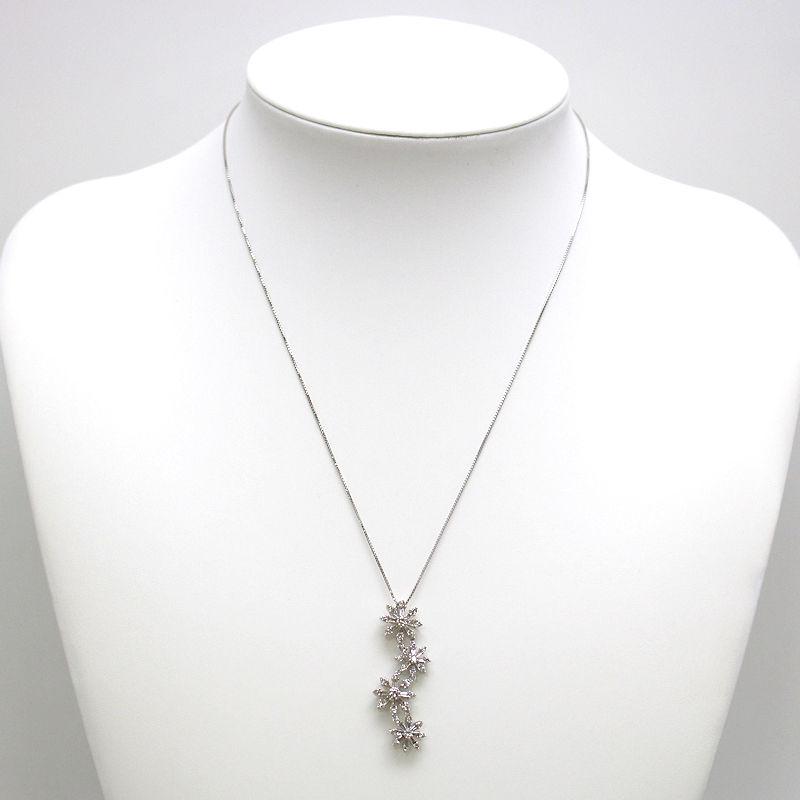 K18WG ダイヤモンドネックレス 1.35ct 花 18金 ホワイトゴールド 約