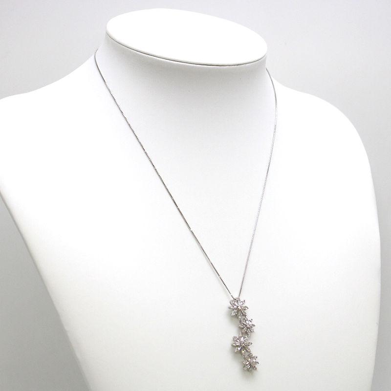 K18WG ダイヤモンドネックレス 1.35ct 花 18金 ホワイトゴールド 約 