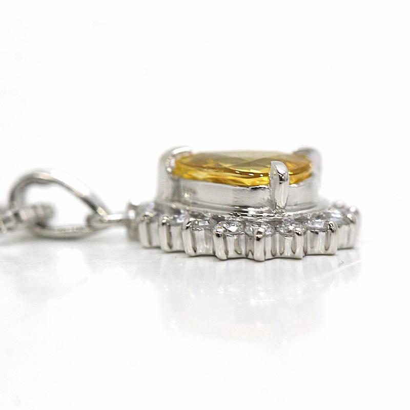 イエローサファイアネックレス 0.87ct ダイヤモンド 0.21ct 雫型 
