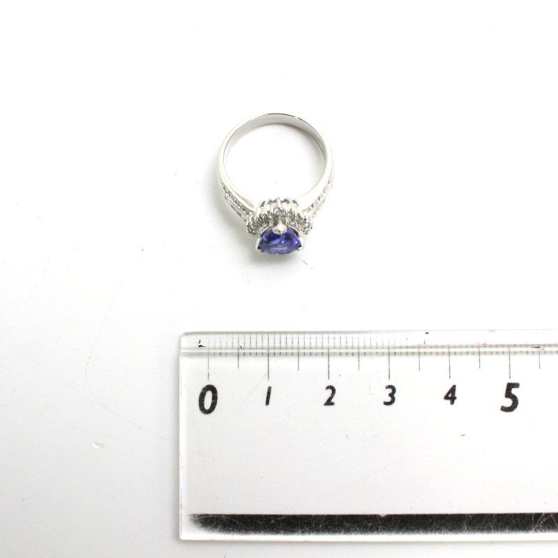 Pt900 タンザナイトリング 11号 1.97ct ダイヤモンド 0.62ct 約8.2g 