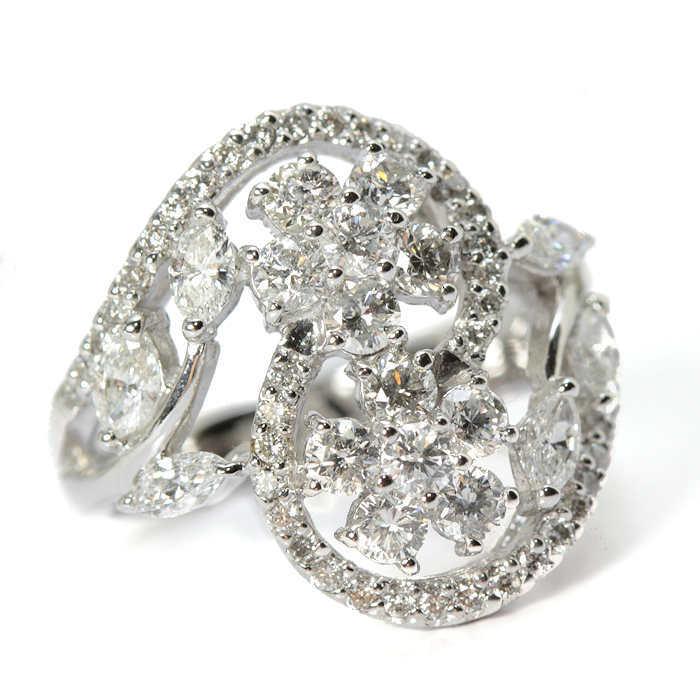 K18WG ダイヤモンド リング 花 1.72ct 10号 18金 ホワイトゴールド 