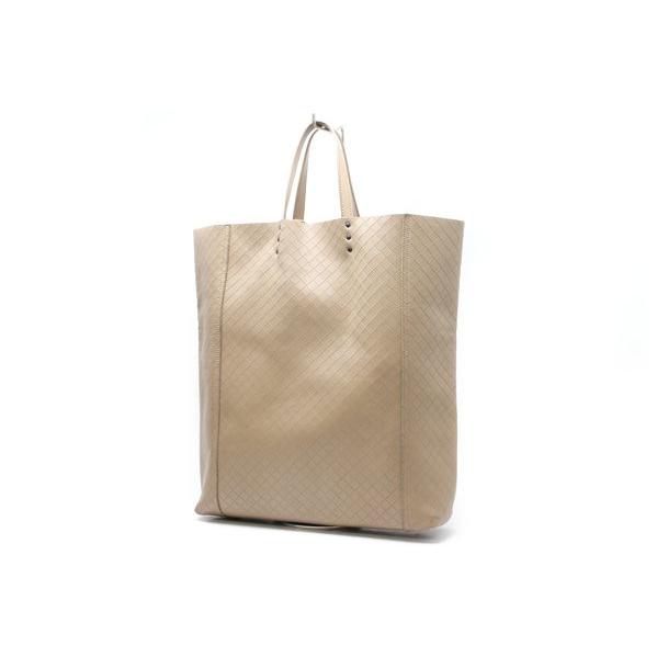 BOTTEGA VENETA（ボッテガ・ヴェネタ） トートバッグ イントレッチオ 
