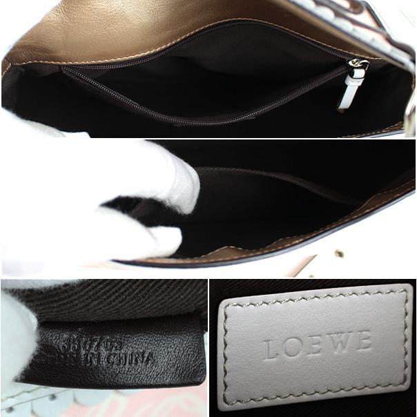 LOEWE（ロエベ） ショルダーバッグ ピンク 白 アナグラム 70200