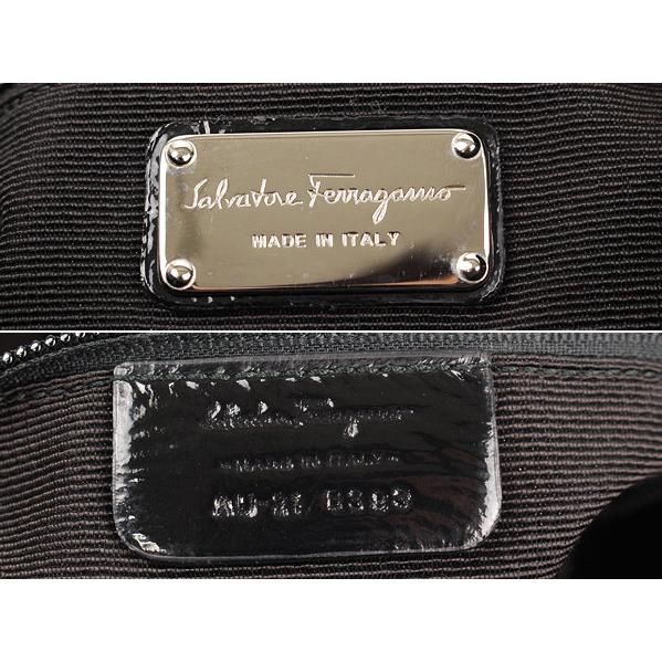 FERRAGAMO（フェラガモ） 【美品】フェラガモ□ガンチーニ・ショルダー