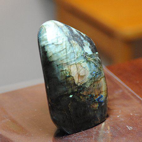 ラブラドライト　Labradorite  　置物　マダガスカル産  約14×11×4.5cm, 約1.6kg  m2217｜tamichi｜02