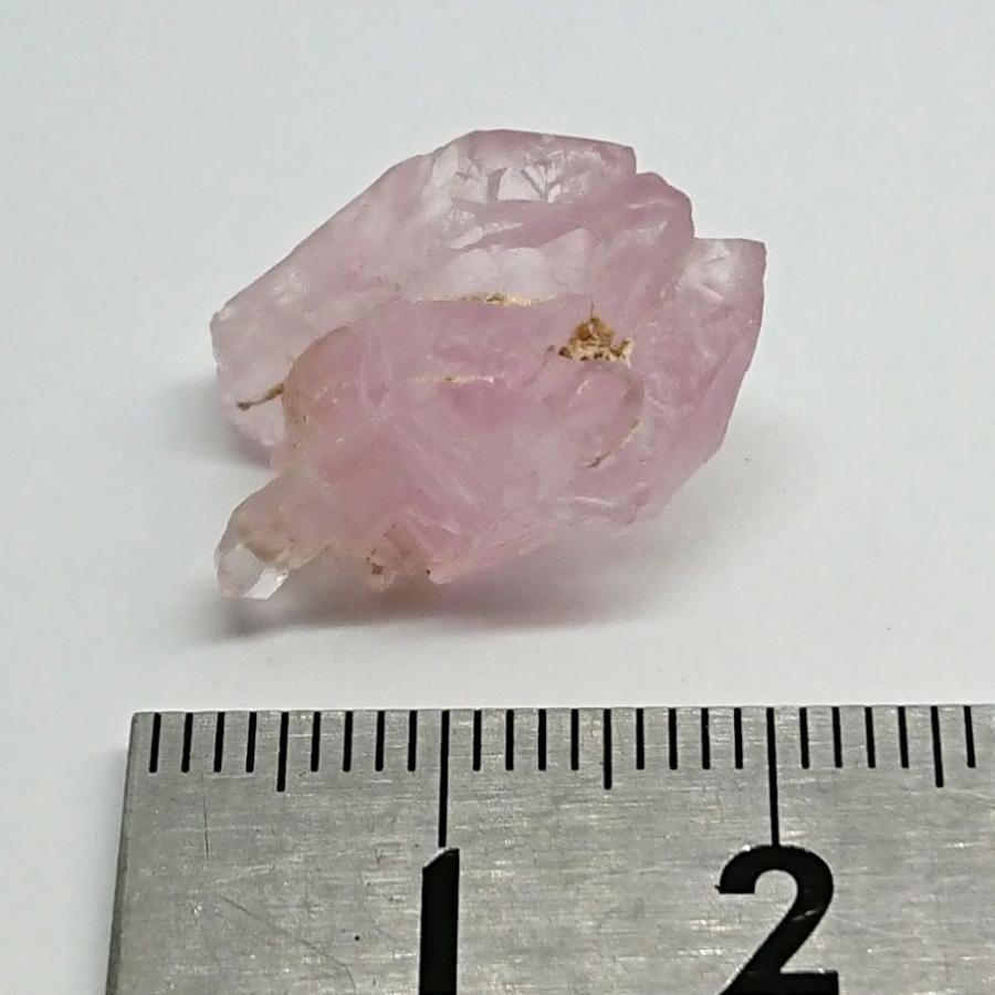 ローズクォーツ 原石(クラスター) 約3g ブラジル産 NP12008 : TAMICHI