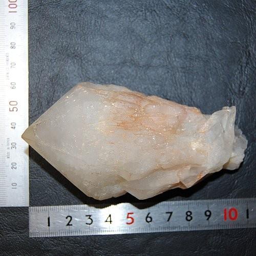 キャンドルクォーツ マダガスカル産 原石 ポイント 約250g NP12353