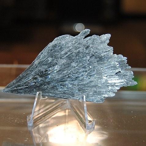 ブラック　カイヤナイト　原石　192g ブラック カイヤナイト 原石 192g