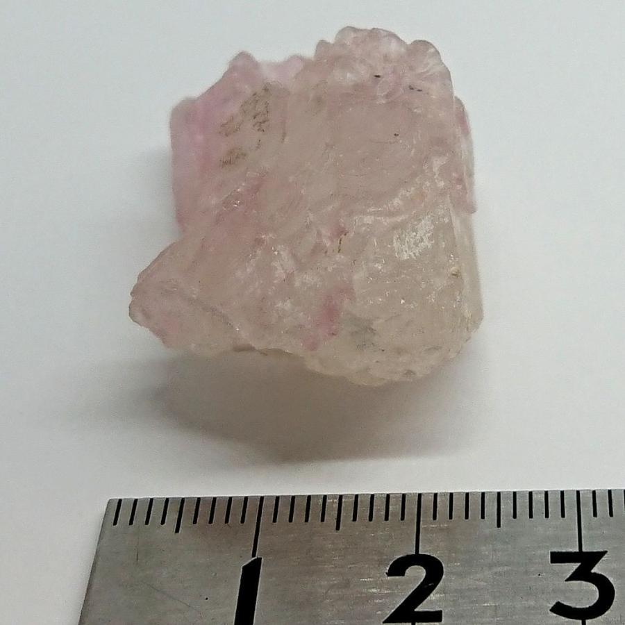 ローズクォーツ 原石(クラスター) 約18.7g ブラジル産 zi003-b3
