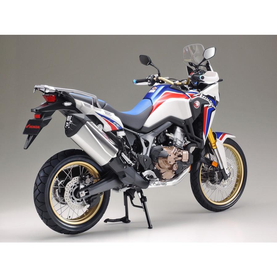 タミヤ（16042）1/6 Honda CRF1000L アフリカツイン | タミヤ | 02