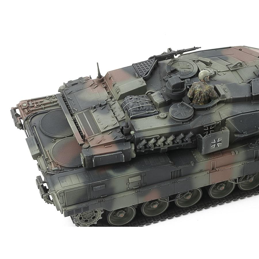タミヤ (32607) 1/48 ドイツ連邦軍主力戦車 レオパルト2 A7V | タミヤ | 03