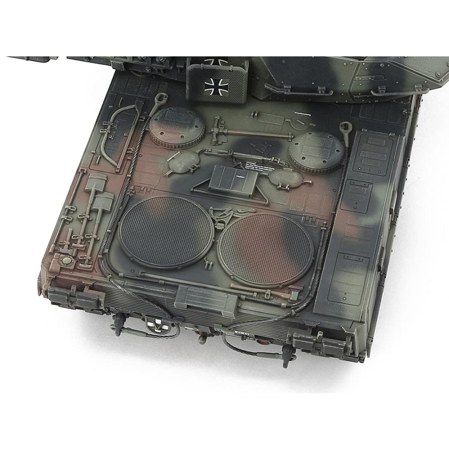 タミヤ (32607) 1/48 ドイツ連邦軍主力戦車 レオパルト2 A7V | タミヤ | 04