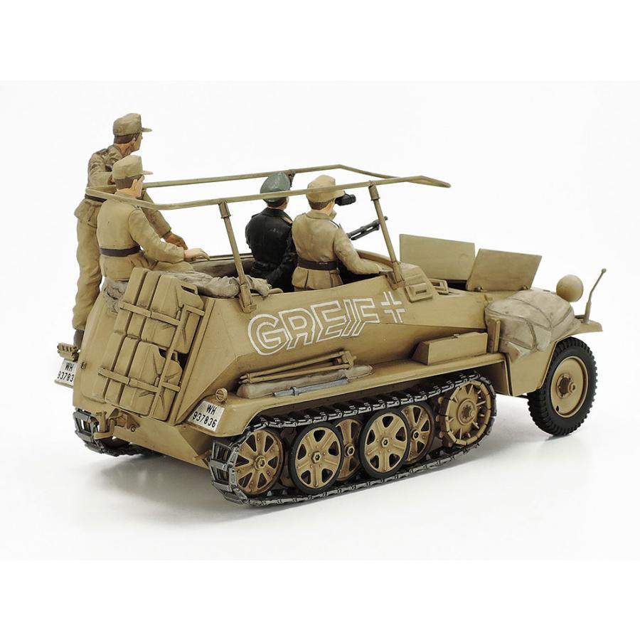 タミヤ (35113) 1/35 ドイツ Sd.kfz.250/3 無線指揮車グライフ | タミヤ | 01