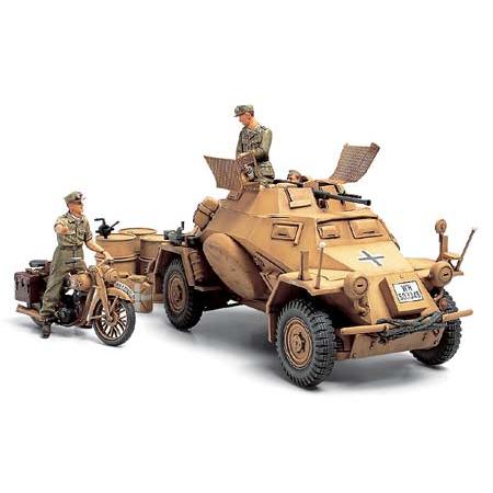 タミヤ（35286）1/35 ドイツ4輪装甲偵察車 Sd.Kfz.222 北アフリカ戦線 | タミヤ